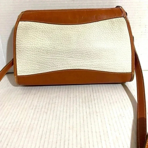 Dooney Bourke vintage Crossbody Handbag - Picture 2 of 9